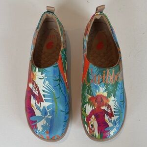 NWOT UIN Slipon Loafers Flats Sneaker Walking Shoes  size 8